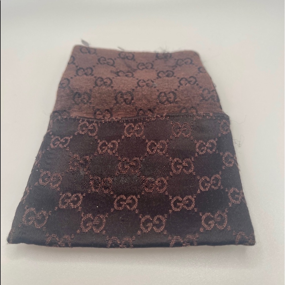 Authentic GUCCI pouch